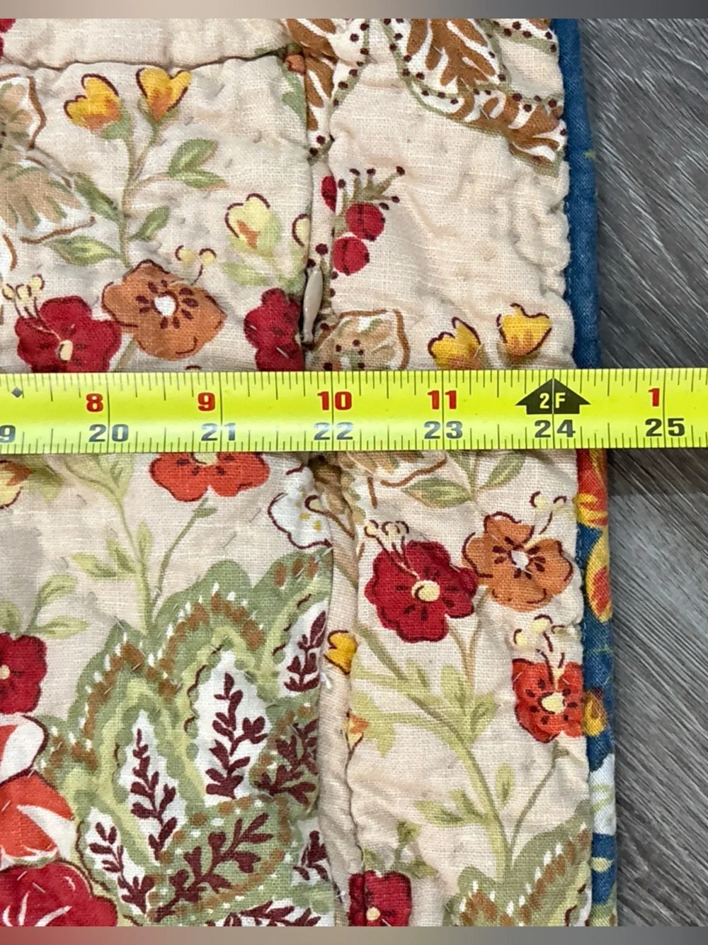 POTTERY BARN Quilted Pillow Shams Cotton Reversible Set Of 2 Standard Sz Floral